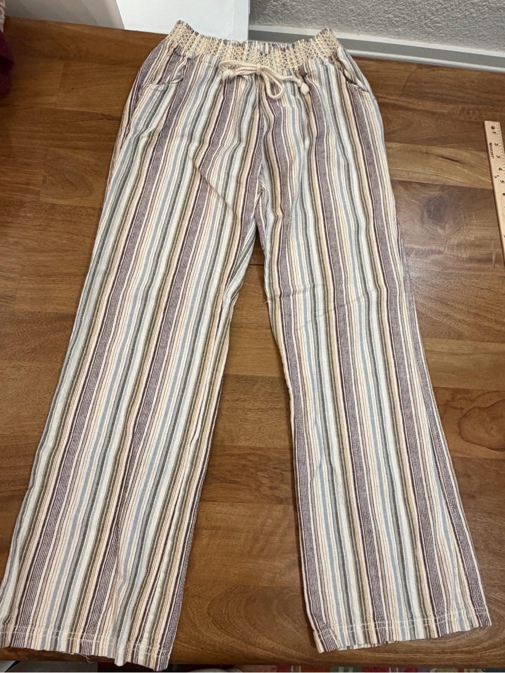 Kiss & Cry Striped Linen-Cotton Drawstring Pants in Cream, Blue & Tan Size L